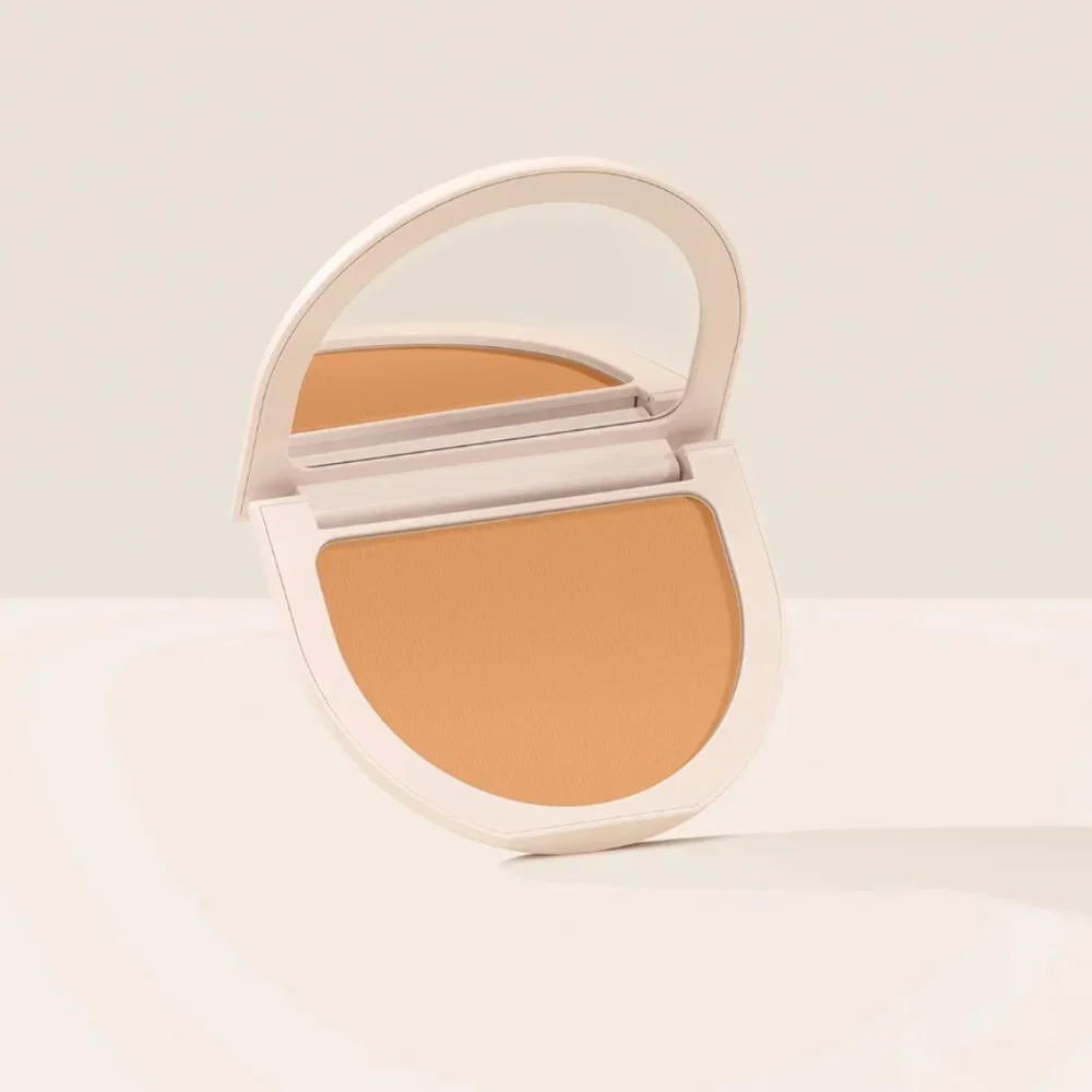 NWT Rare Beauty by Selena Gomez Tinted Pressed Finishing Powder in Buff